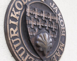 Tehtud tööd: pronksivalu, viimistlus, paigaldus
Foto: Bruno Kadak