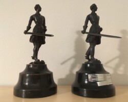 Tehtud tööd: pronksivalu, vormistus
Foto: Bruno Kadak