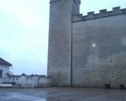 Tehtud tööd: pronksivalu, viimistlus, paigaldus
Foto: Bruno Kadak