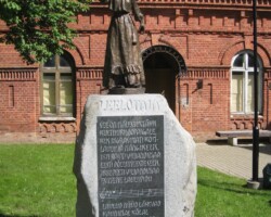 Tehtud tööd: pronksivalu, viimistlus, paigaldus